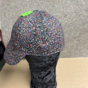 Weldon cap, , lined, padded flap, reversible, flowered twill, shallow cap,